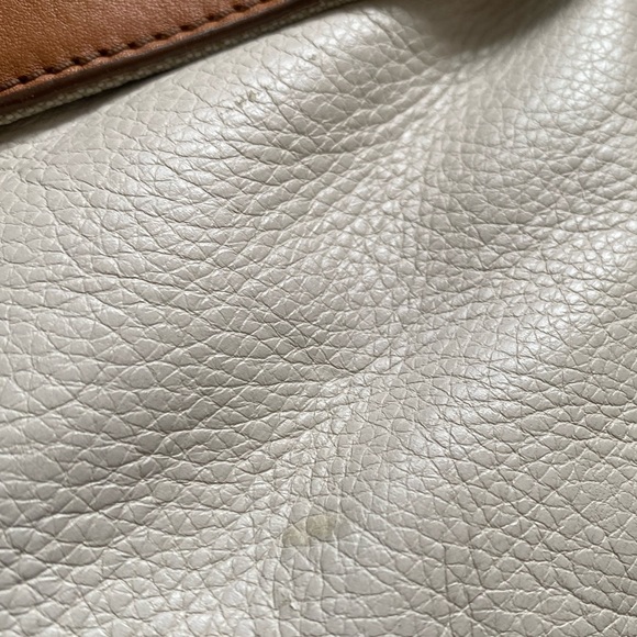 FOSSIL Leather Handbag - Picture 6 of 9